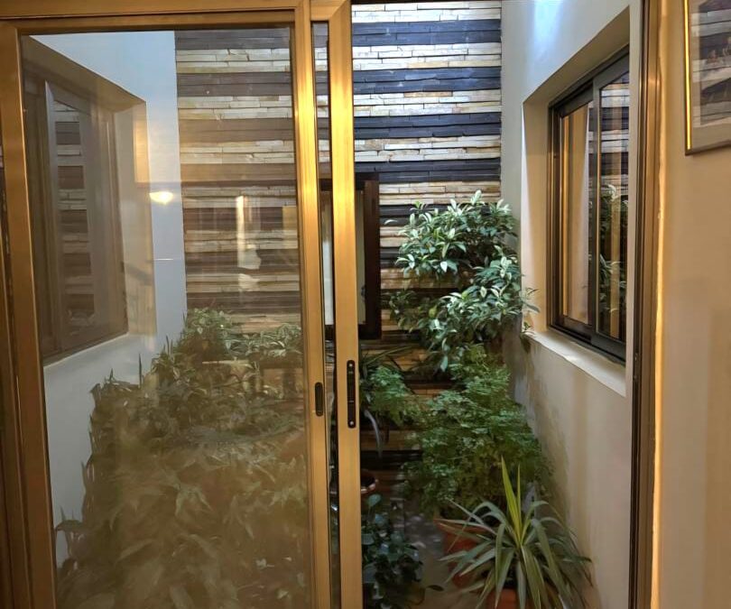 Gestion locative à Dakar : pourquoi confier son bien à une agence plutôt que de gérer seul ?